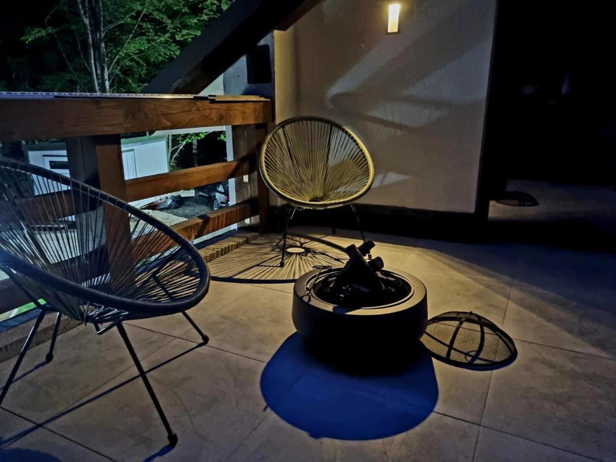 Vila Blanc Valiug Crivaia Văliug Exterior foto